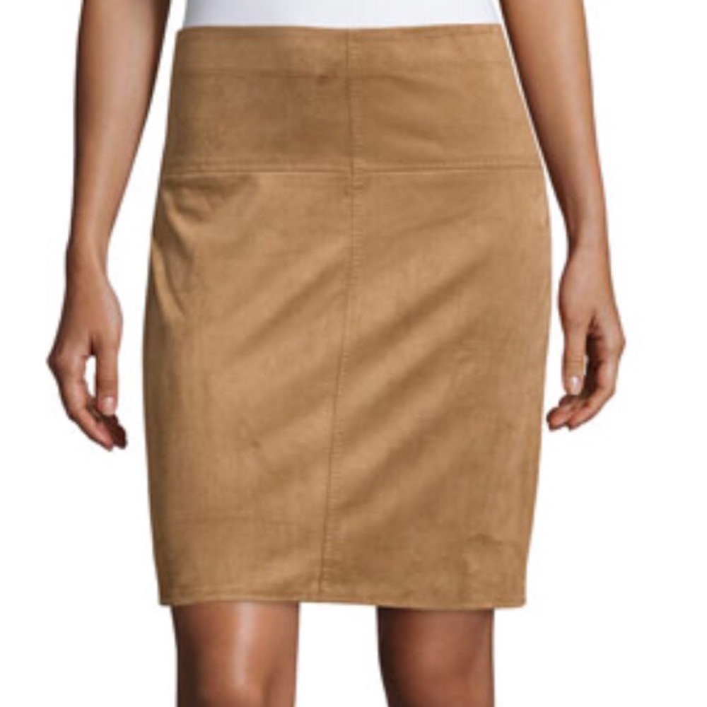 EUC Tan Faux-Suede Max Studio Pencil Skirt